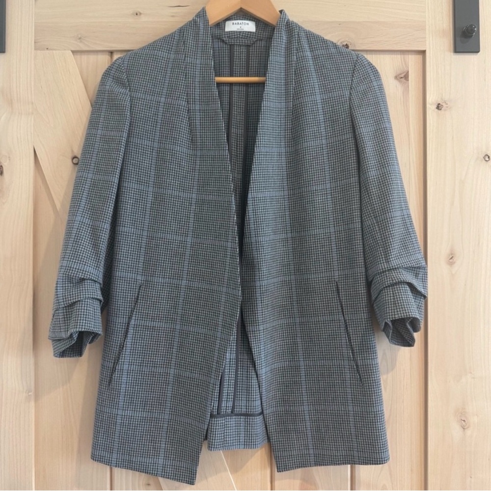 Babaton Power Hip Blazer Size 4